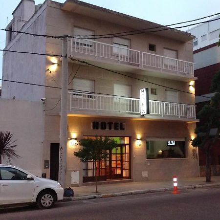 Hotel Kube Mar del Plata Phòng bức ảnh